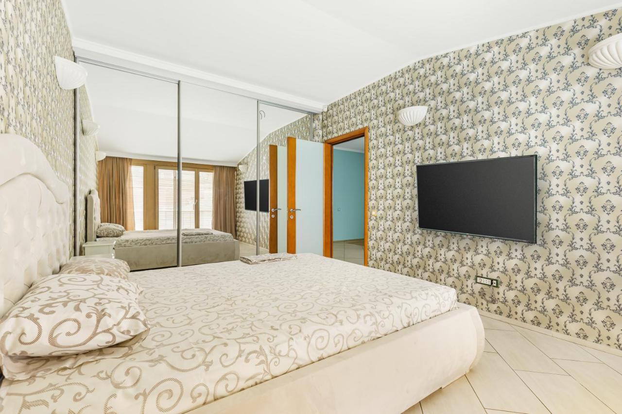 Deribasivska Cozy 4-Room Apartment Οδησσός Εξωτερικό φωτογραφία